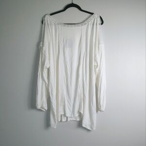 26 NWT Label Be White Cold Shoulder Embroidered Top